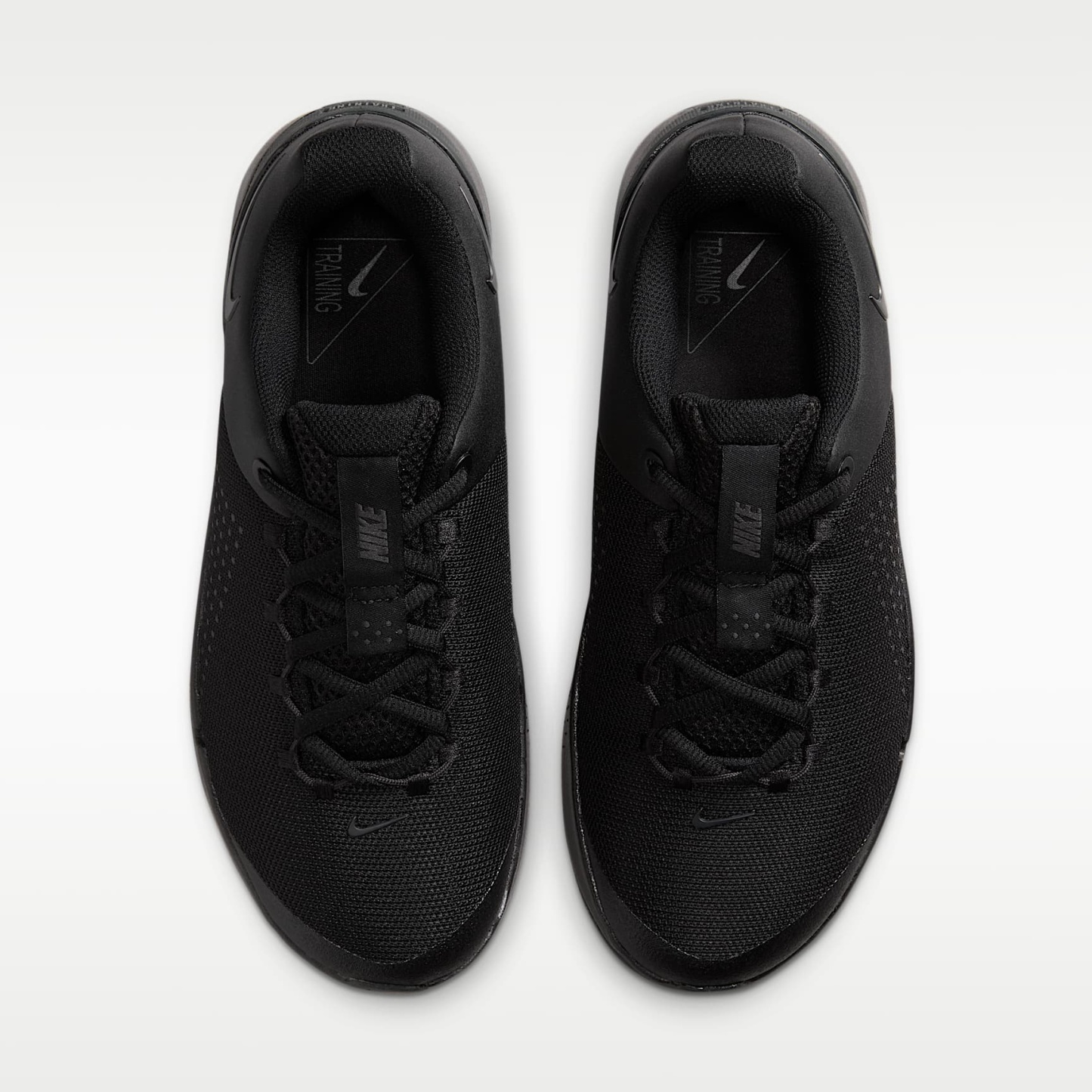 Nike MC Trainer 4 Trainingsschuh (Damen) – Schwarz/Dark Smoke Grey