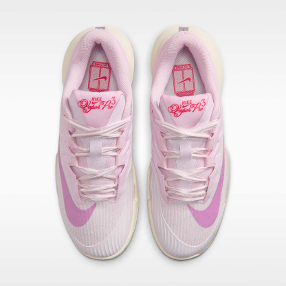 Nike Vapor Pro 3 Premium Tennisschuh für Clay Courts (Damen) – Pearl Pink/Pink Foam/Chalk/Light Magenta