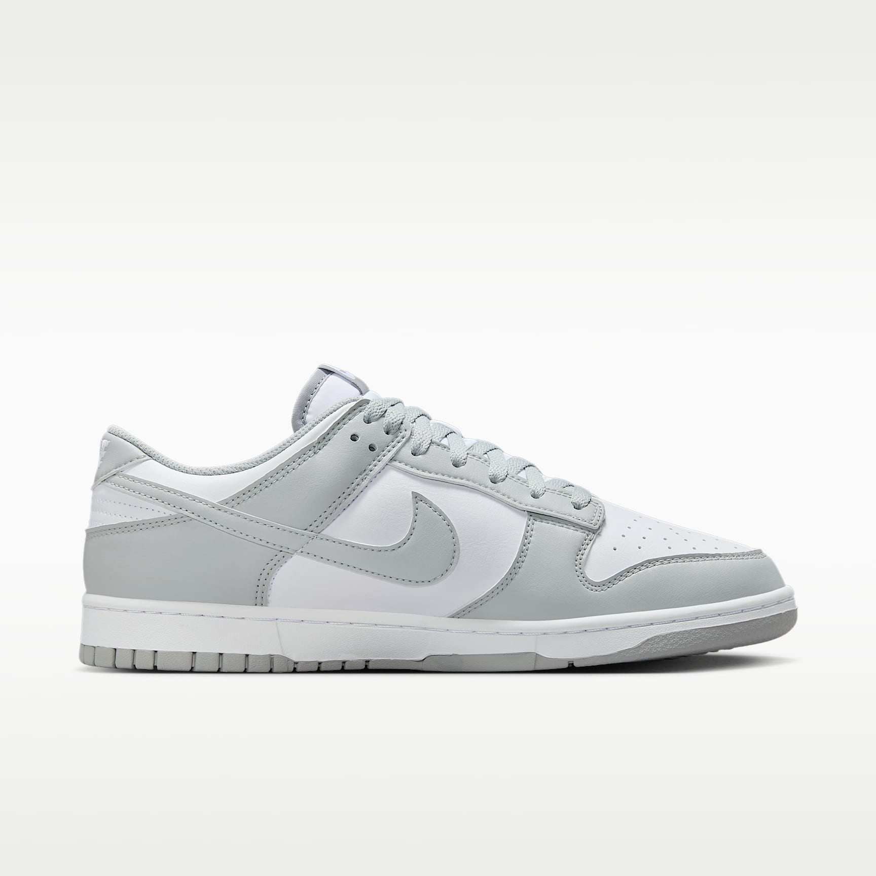 Nike Dunk Low Retro Herrenschuh – Weiß/Weiß/Light Smoke Grey