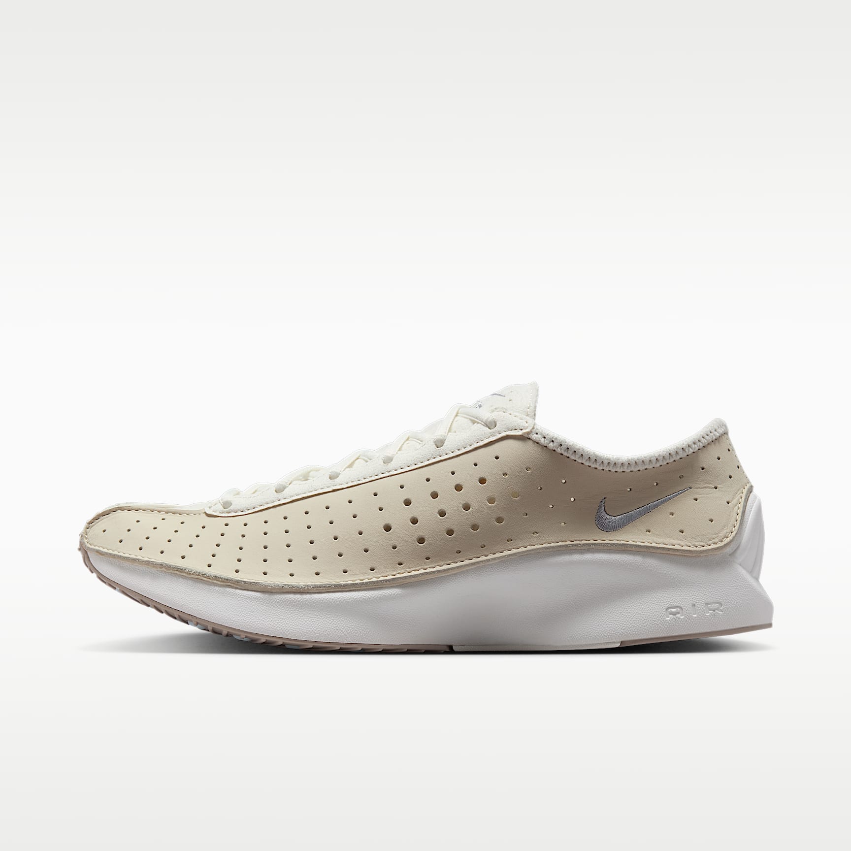 Nike Air Superfly Schuh (Damen) – Coconut Milk/Sail/Classic Stone/Metallic Silver