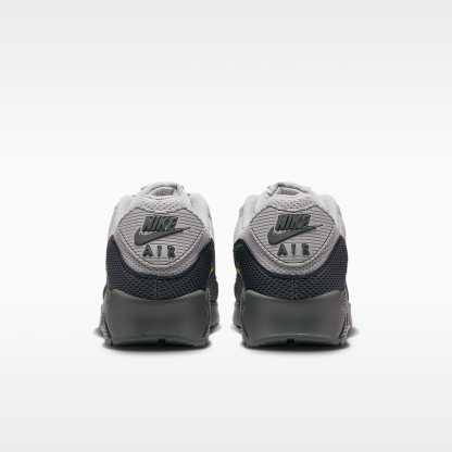Nike Air Max 90 Premium Schuh (Herren) – Light Smoke Grey/Smoke Grey/Volt/Iron Grey