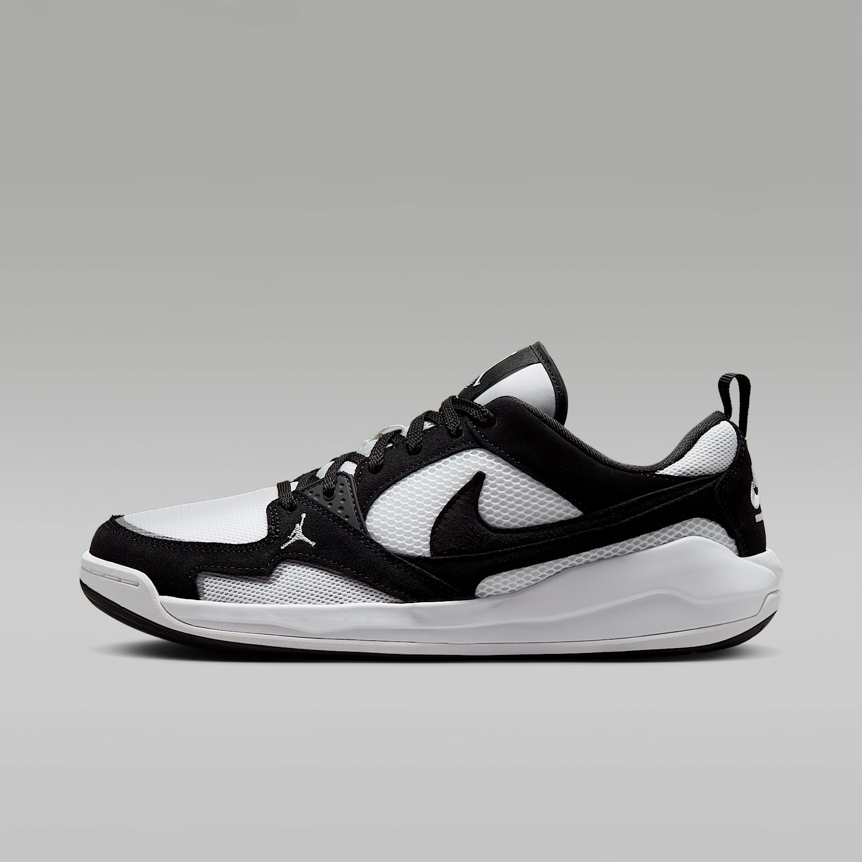 Jordan CMFT Era Schuh (Herren) – Schwarz/Weiß [HJ6777-001]