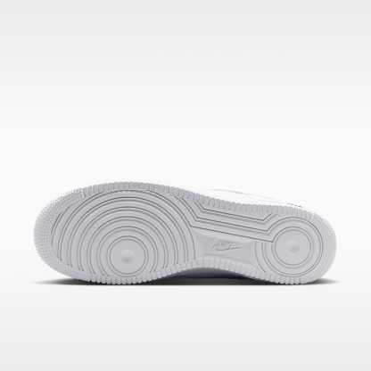 Nike Air Force 1 '07 LV8 Schuh (Herren) – Weiß/Schwarz/Reflect Silver
