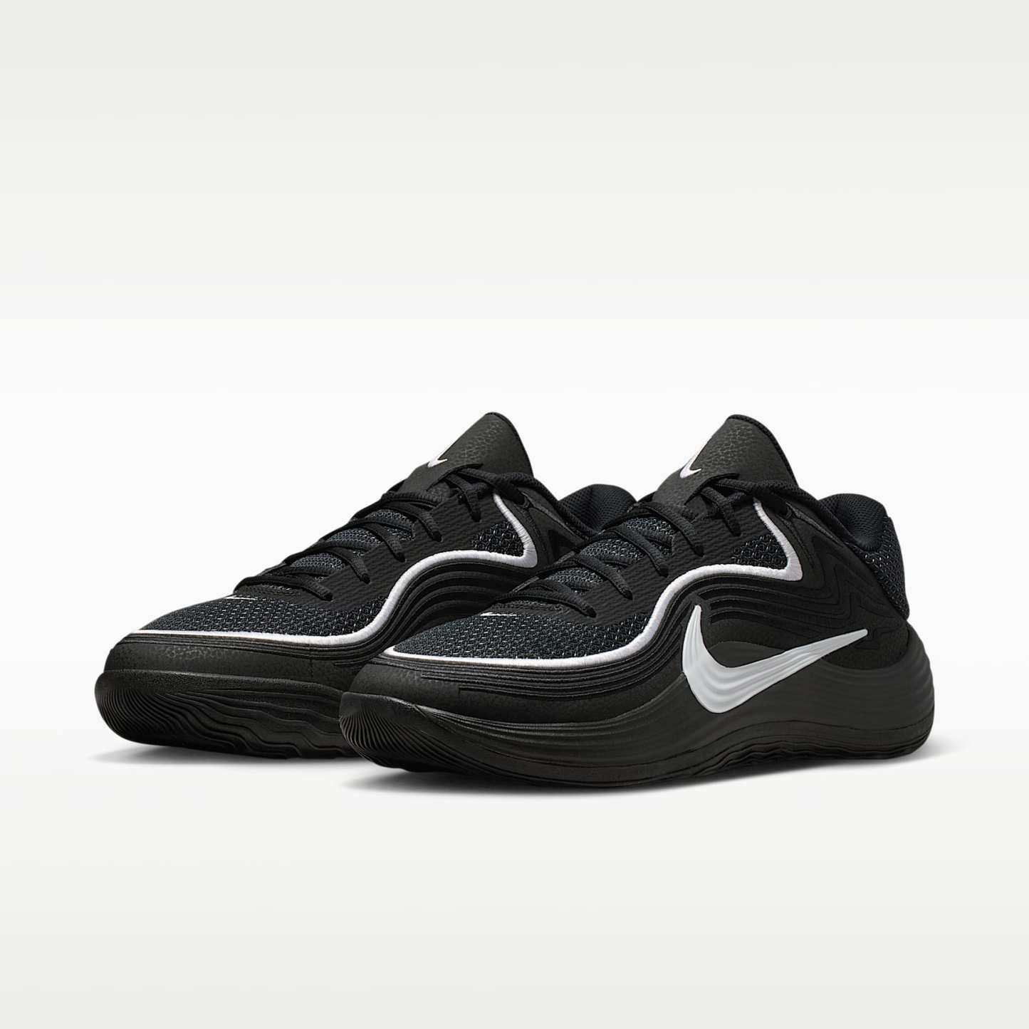 Nike Precision 8 Low Basketballschuh (Herren) – Schwarz/Weiß/Weiß