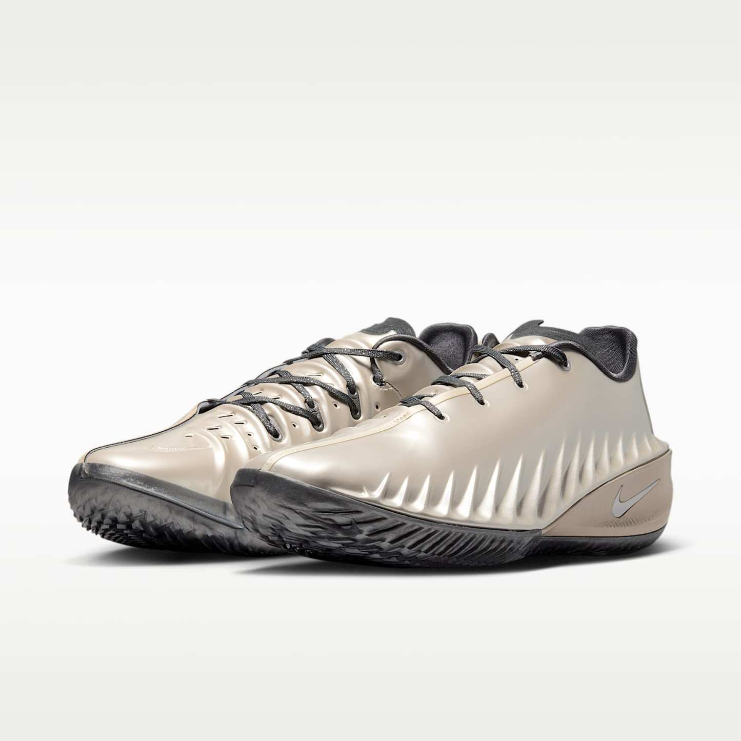 Nike G.T. Cut 4 "Rob Dillingham" Basketballschuh – Metallic Silver/Iron Grey