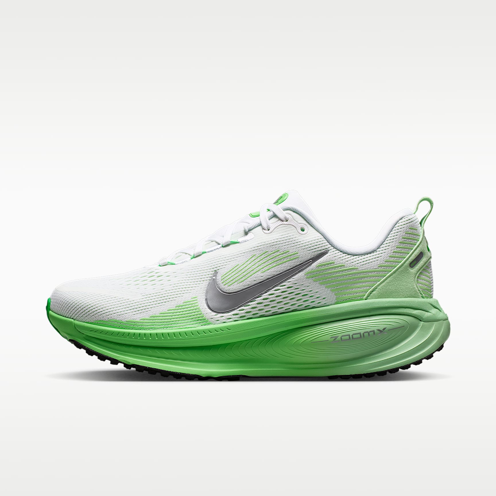 Nike Vomero 18 Straßenlaufschuh (Damen) – Weiß/Illusion Green/Court Green/Metallic Silver
