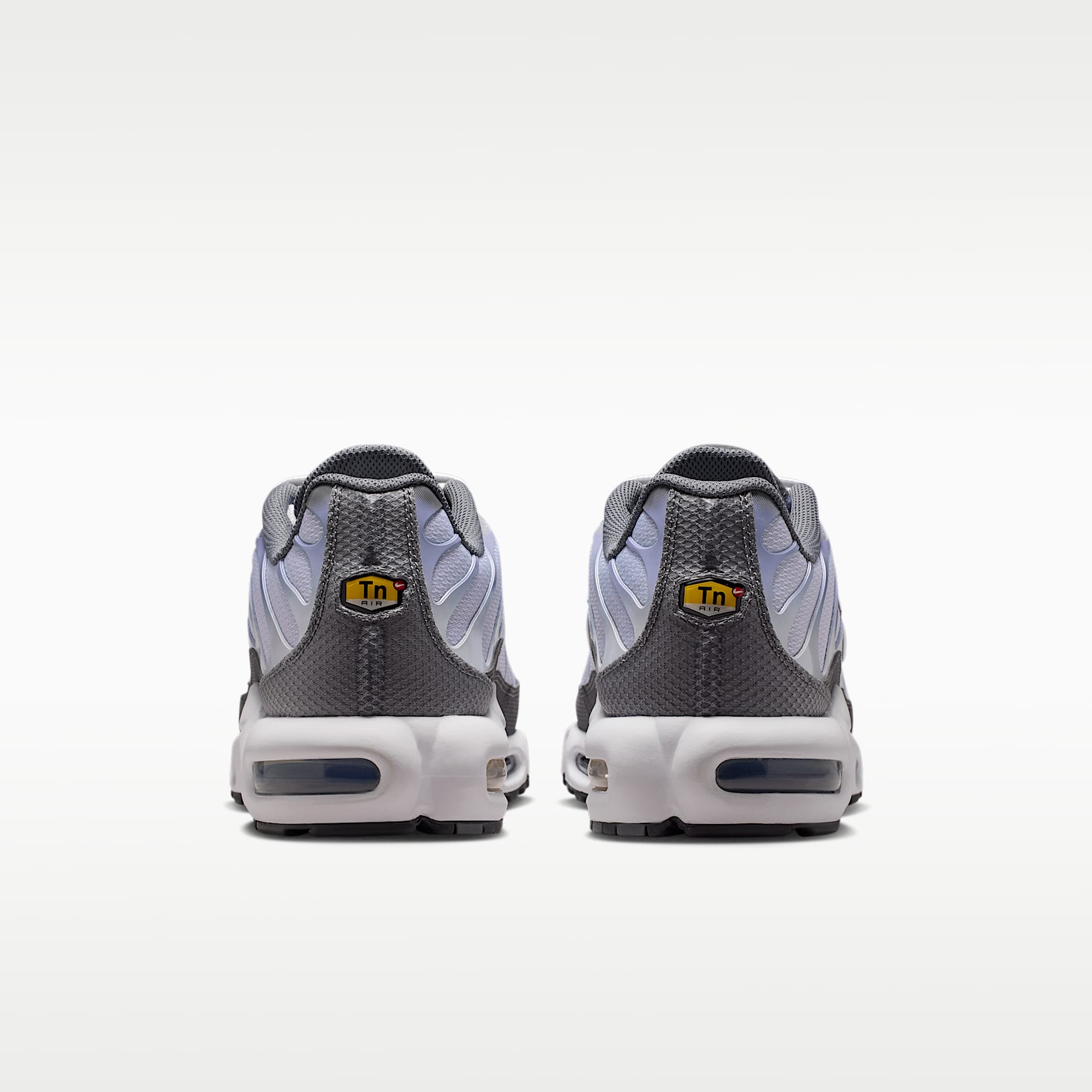 Nike Air Max Plus Schuh (Herren) – Smoke Grey/Light Armory Blue/Dark Smoke Grey/Weiß