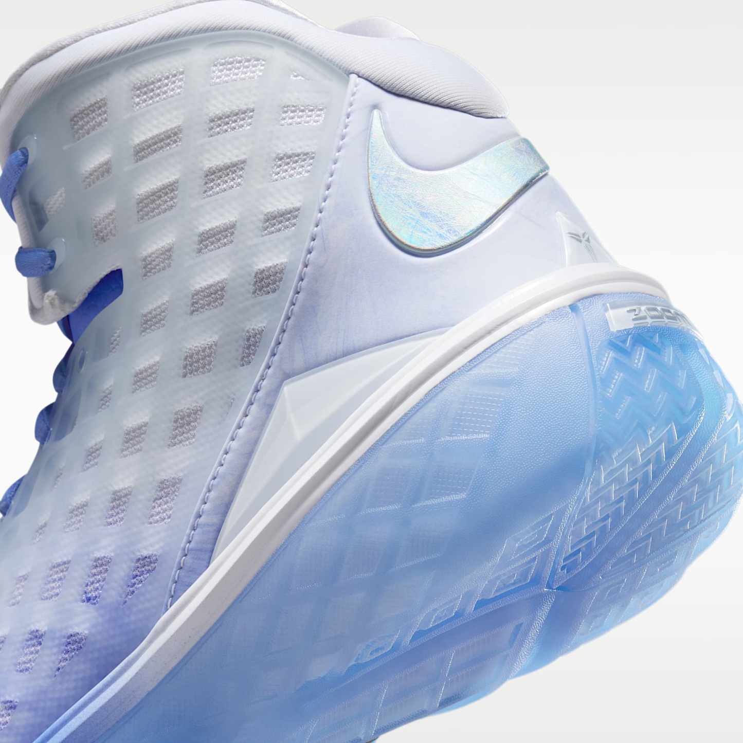Kobe III Protro Basketballschuh – Royal Pulse/Weiß/Chrome
