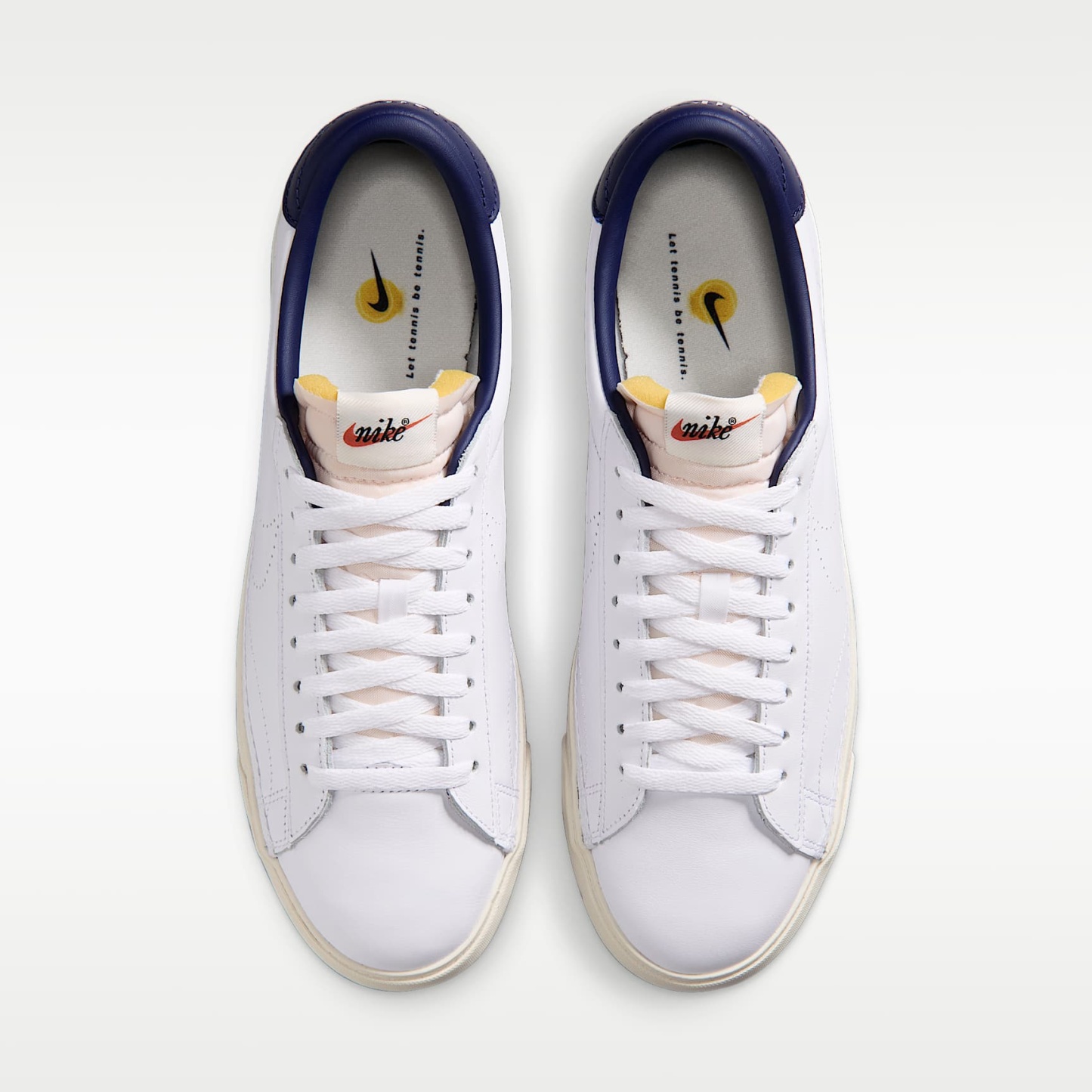 Tennis Classic Schuh (Herren) – Weiß/Midnight Navy/Sail/Weiß