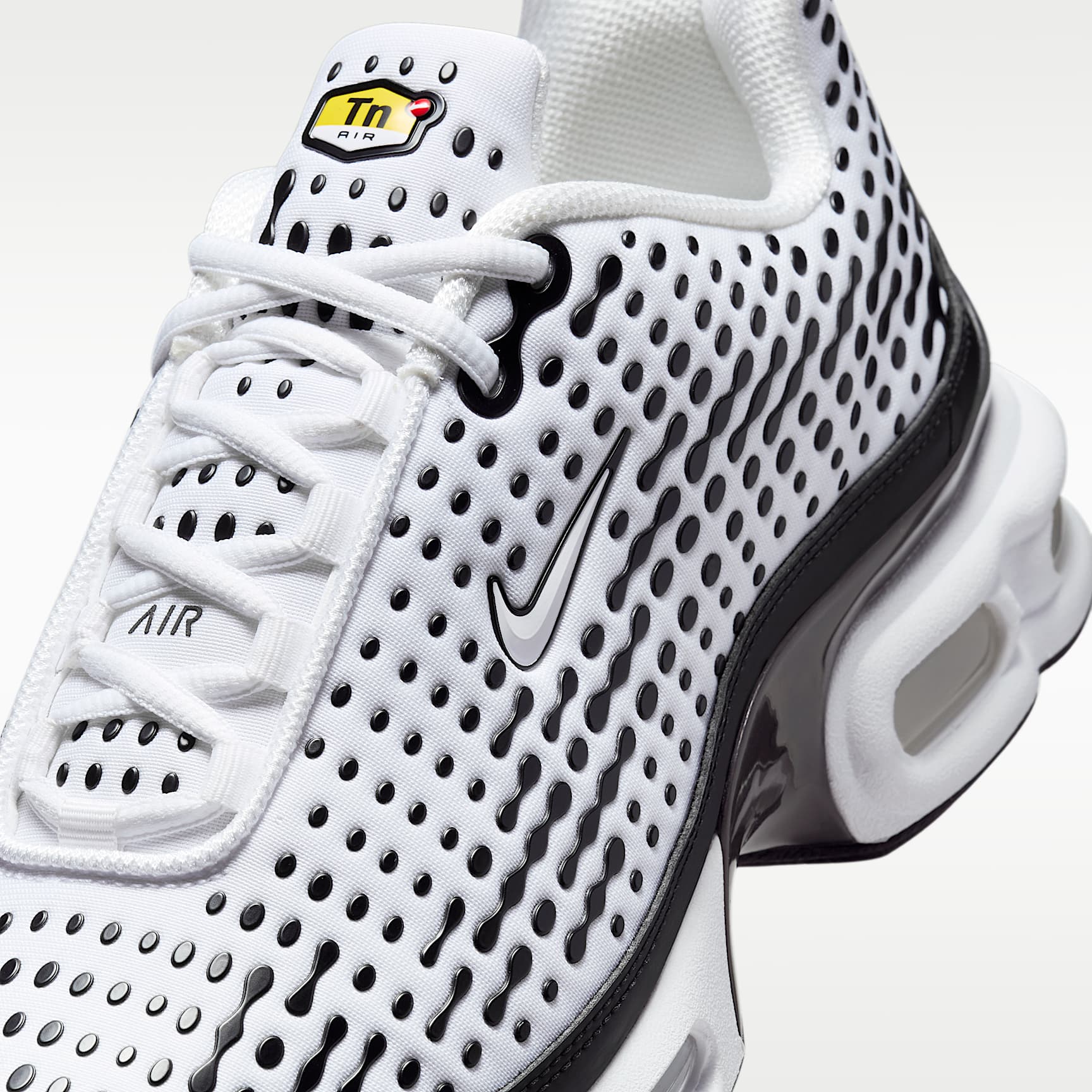 Nike Air Max Plus VII Schuh (Herren) – Weiß/Schwarz/Smoke Grey/Weiß