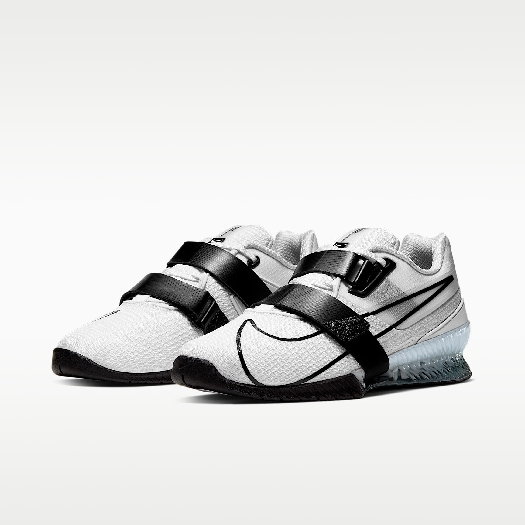 Nike Romaleos 4 Schuhe fürs Gewichtheben – Weiß/Weiß/Schwarz