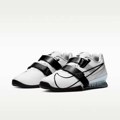 Nike Romaleos 4 Schuhe fürs Gewichtheben – Weiß/Weiß/Schwarz
