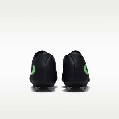 Nike Phantom 6 Low Academy Fußballschuh für weichen Rasen – Schwarz/Schwarz/Illusion Green
