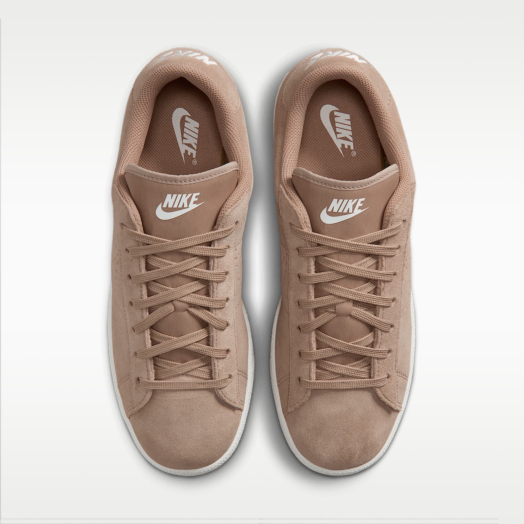 Nike Tennis Classic Damenschuh – British Khaki/Sail/British Khaki