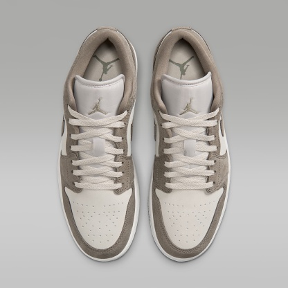 Air Jordan 1 Low Herrenschuh – Olive Grey/Cream II/Silver Sage/Olive Grey