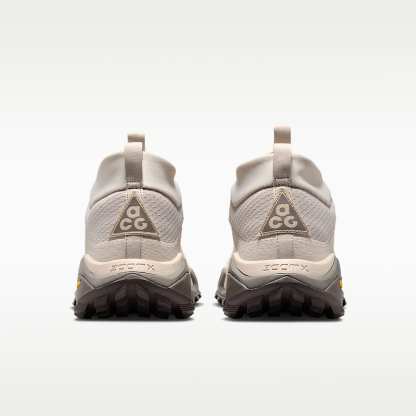 ACG Zegama Hike Wanderschuh (Damen) – Cream II/Light Orewood Brown/Cave Stone/Cream II