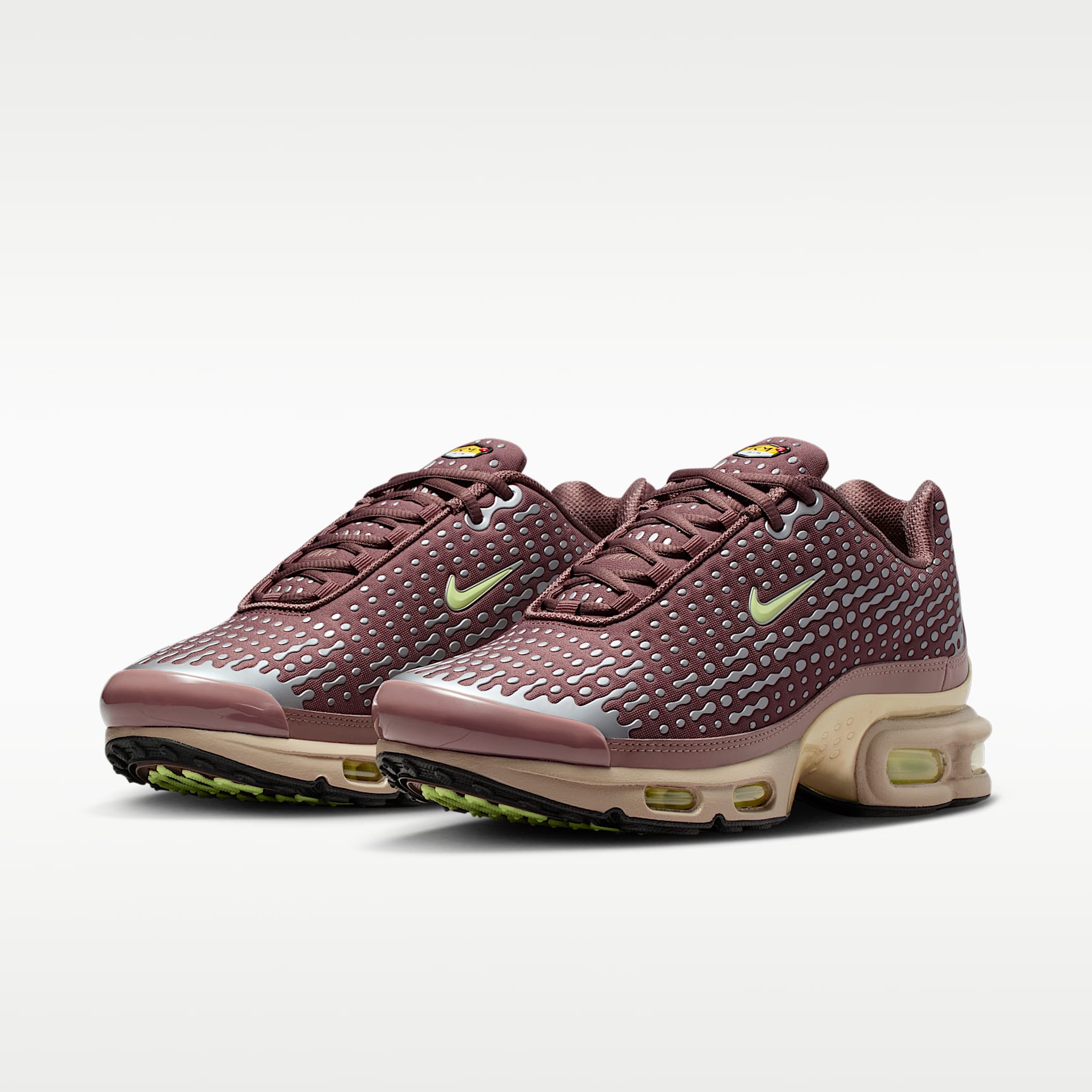 Nike Air Max Plus VII Schuh (Herren) – Plum Eclipse/Metallic Gold Grain/Schwarz/Barely Volt