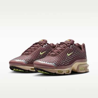 Nike Air Max Plus VII Schuh (Herren) – Plum Eclipse/Metallic Gold Grain/Schwarz/Barely Volt
