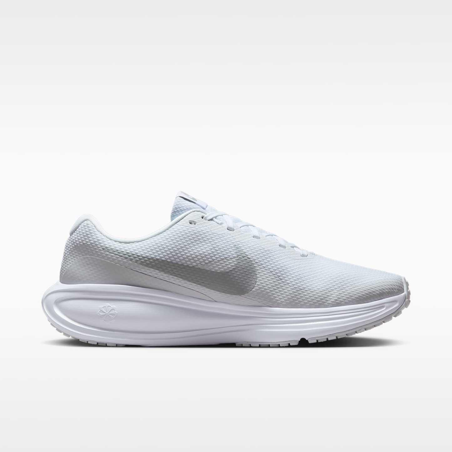 Nike Revolution 8 Straßenlaufschuh (Herren) – Weiß/Pure Platinum