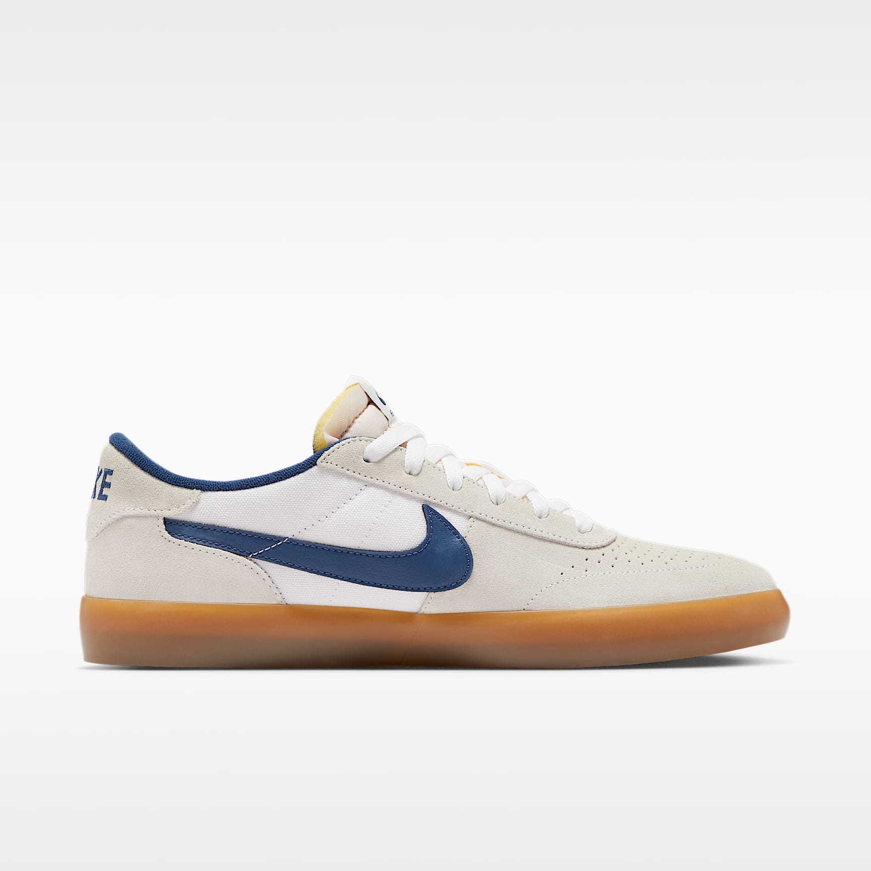 Nike SB Heritage Vulc Skateboardschuh – Summit White/Weiß/Gum Light Brown/Marineblau