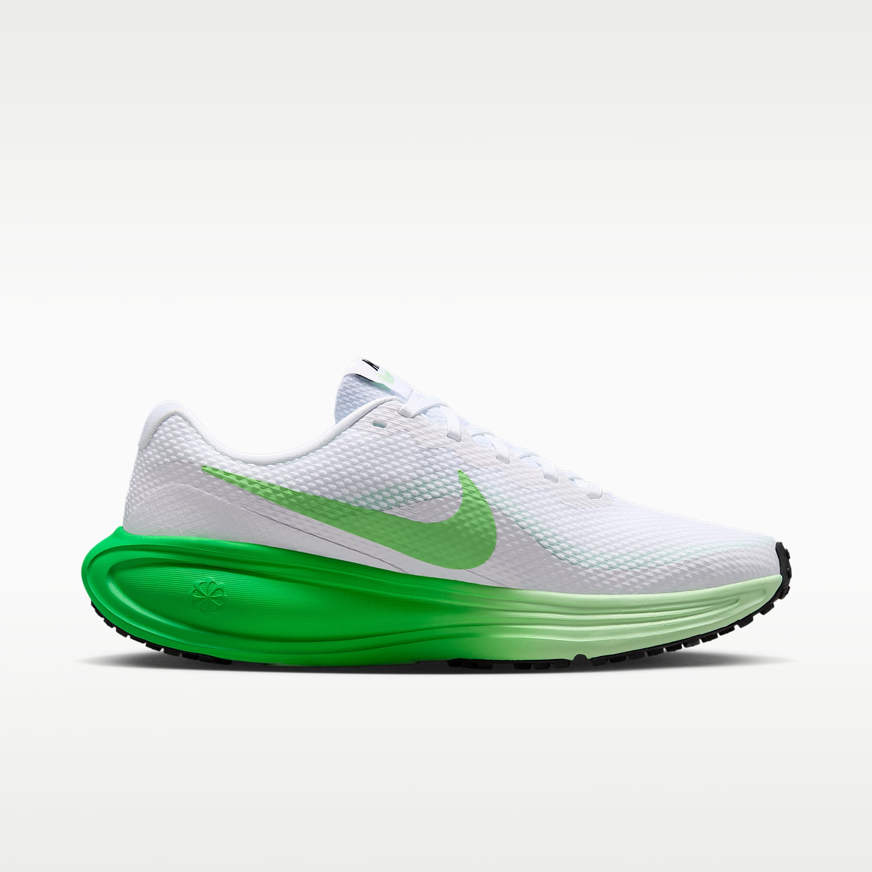 Nike Revolution 8 Straßenlaufschuh (Damen) – Weiß/Cucumber Calm/Green Spark/Illusion Green