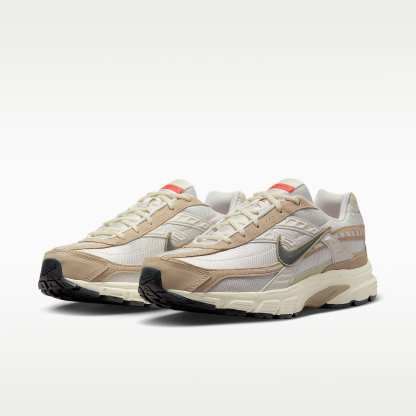 Nike Initiator Schuh (Herren) – Light Bone/Limestone/Olive Aura/Cargo Khaki
