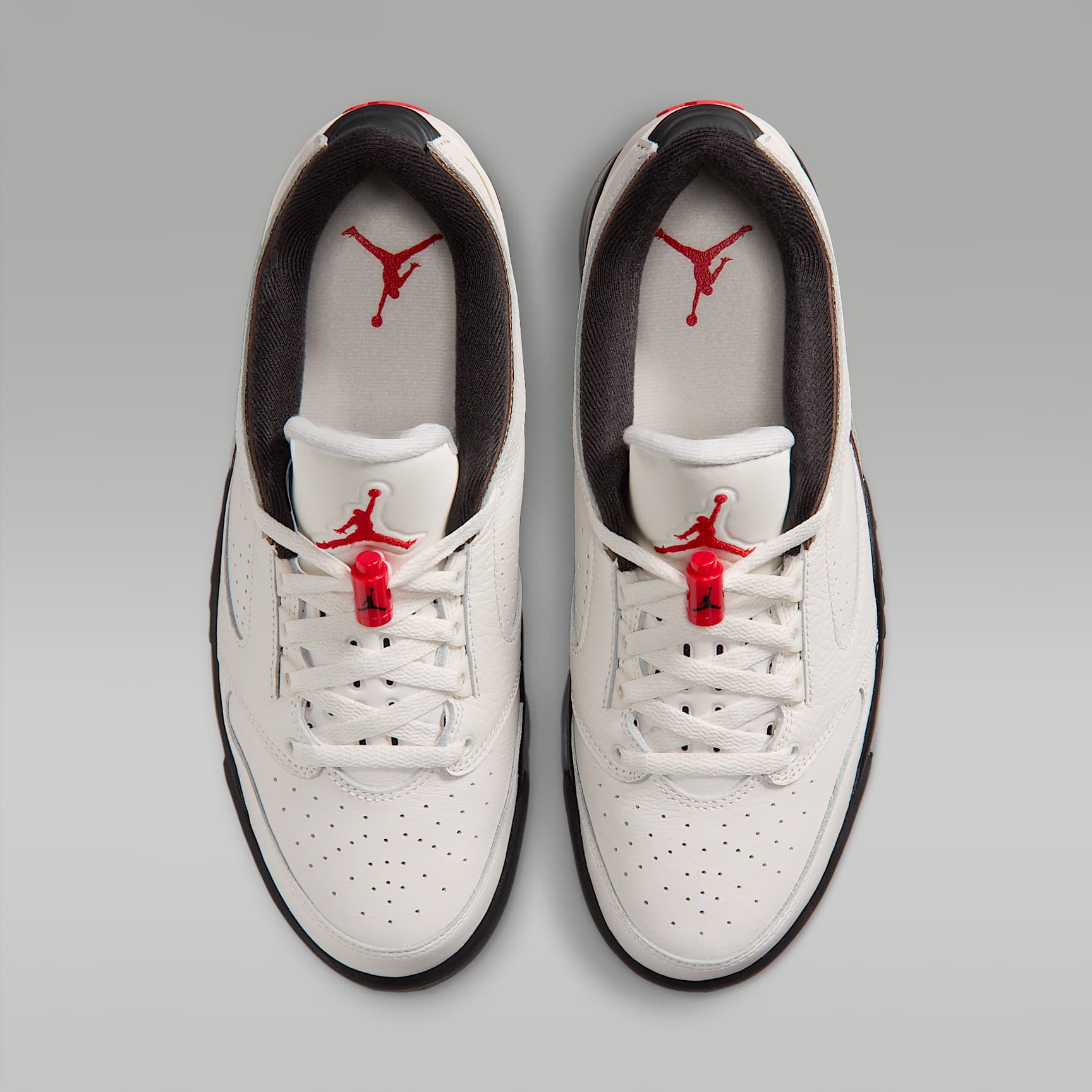 Jordan Sixty Plus Low Herrenschuh – Phantom/Palomino/Schwarz/University Red