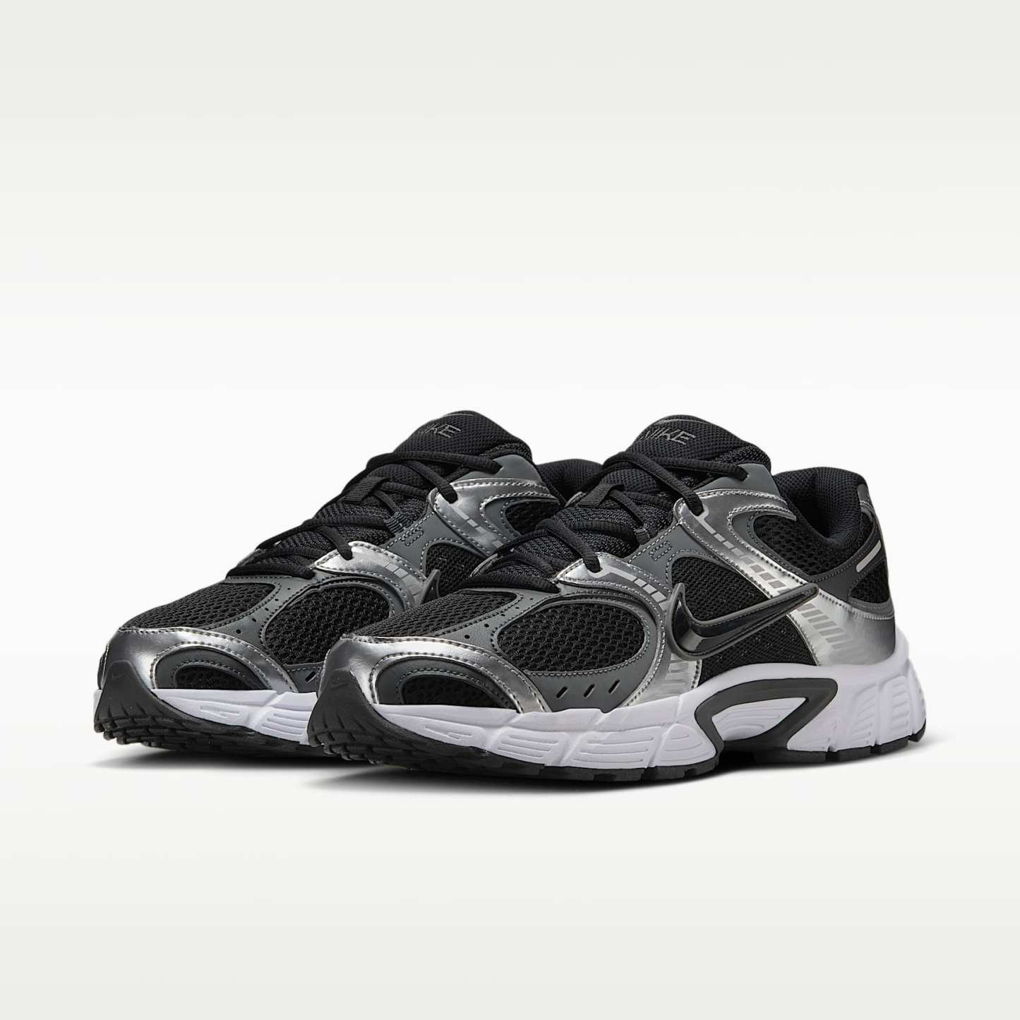 Nike V5 RNR Schuh (Herren) – Schwarz/Anthracite/Smoke Grey/Schwarz