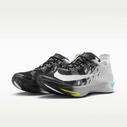 Nike Streakfly 2 SE Laufschuh für Straßenwettkämpfe (Herren) – Schwarz/Smoke Grey/Grey Fog/Weiß