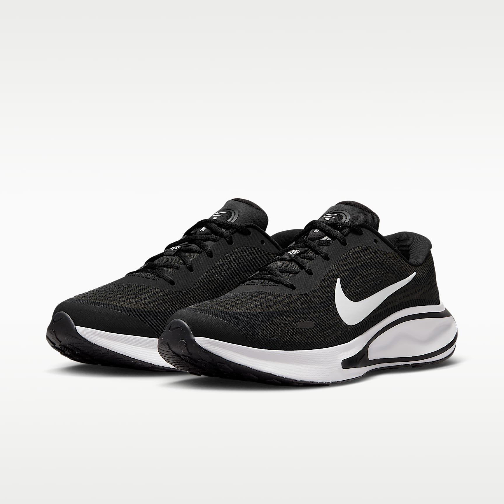 Nike Journey Run Straßenlaufschuh (Herren) – Schwarz/Anthracite/Weiß