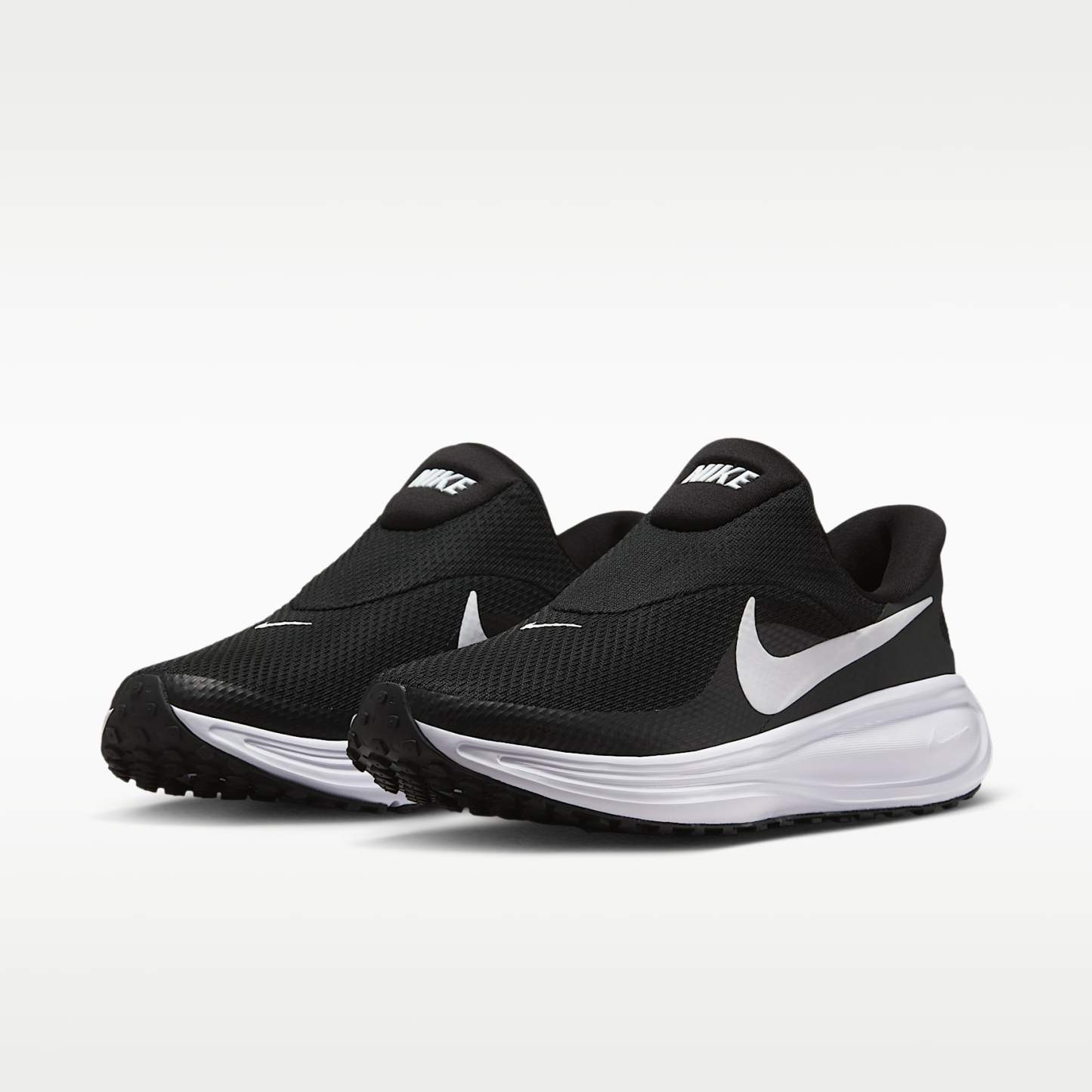 Nike Revolution 8 EasyOn Straßenlaufschuh (Damen) – Schwarz/Anthracite/Wolf Grey/Weiß