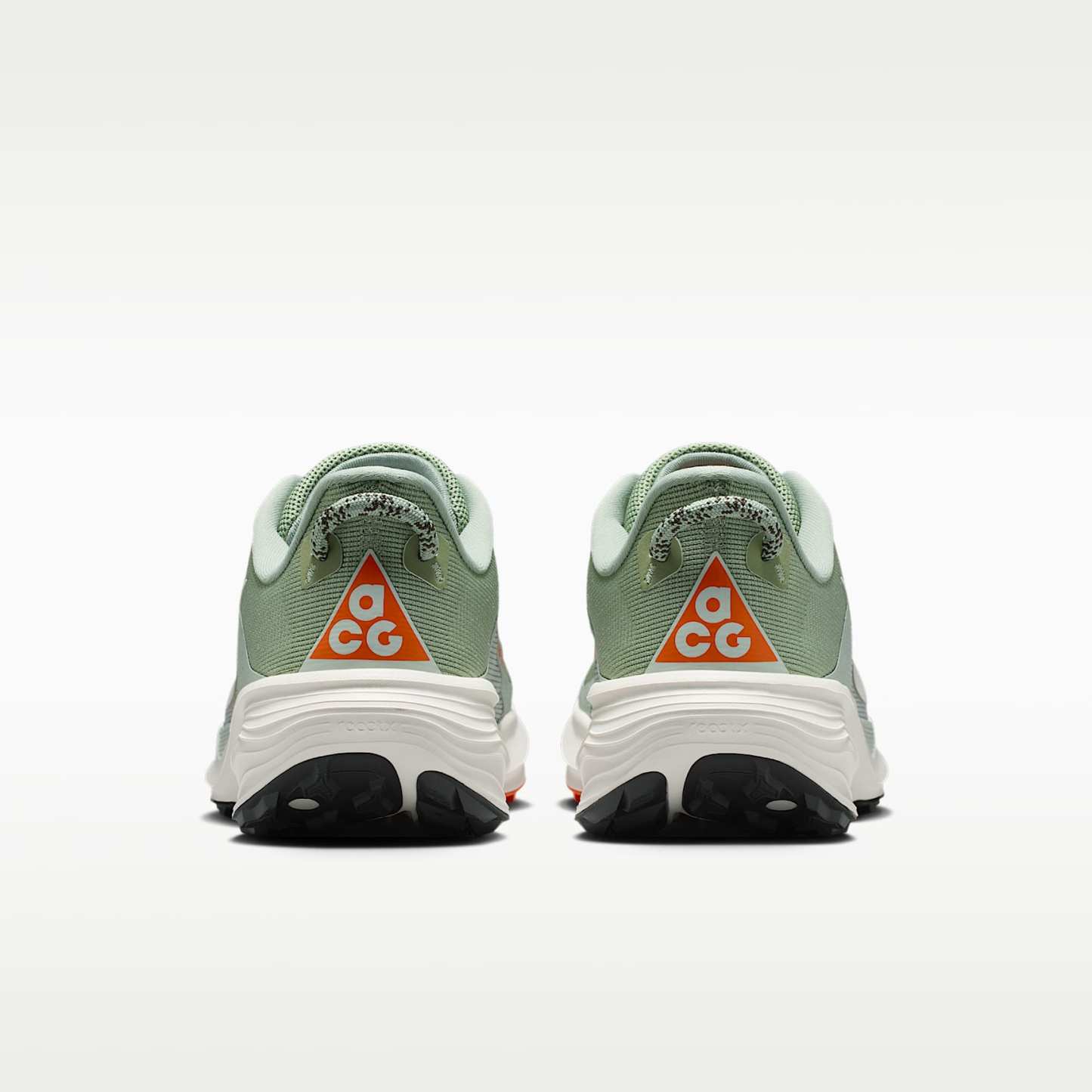 Nike ACG Pegasus Trail Traillaufschuh (Herren) – Jade Horizon/Light Silver/Safety Orange/Phantom