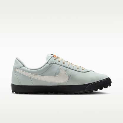 Nike Astrograbber Schuh (Herren) – Light Silver/Phantom/Schwarz/Sail