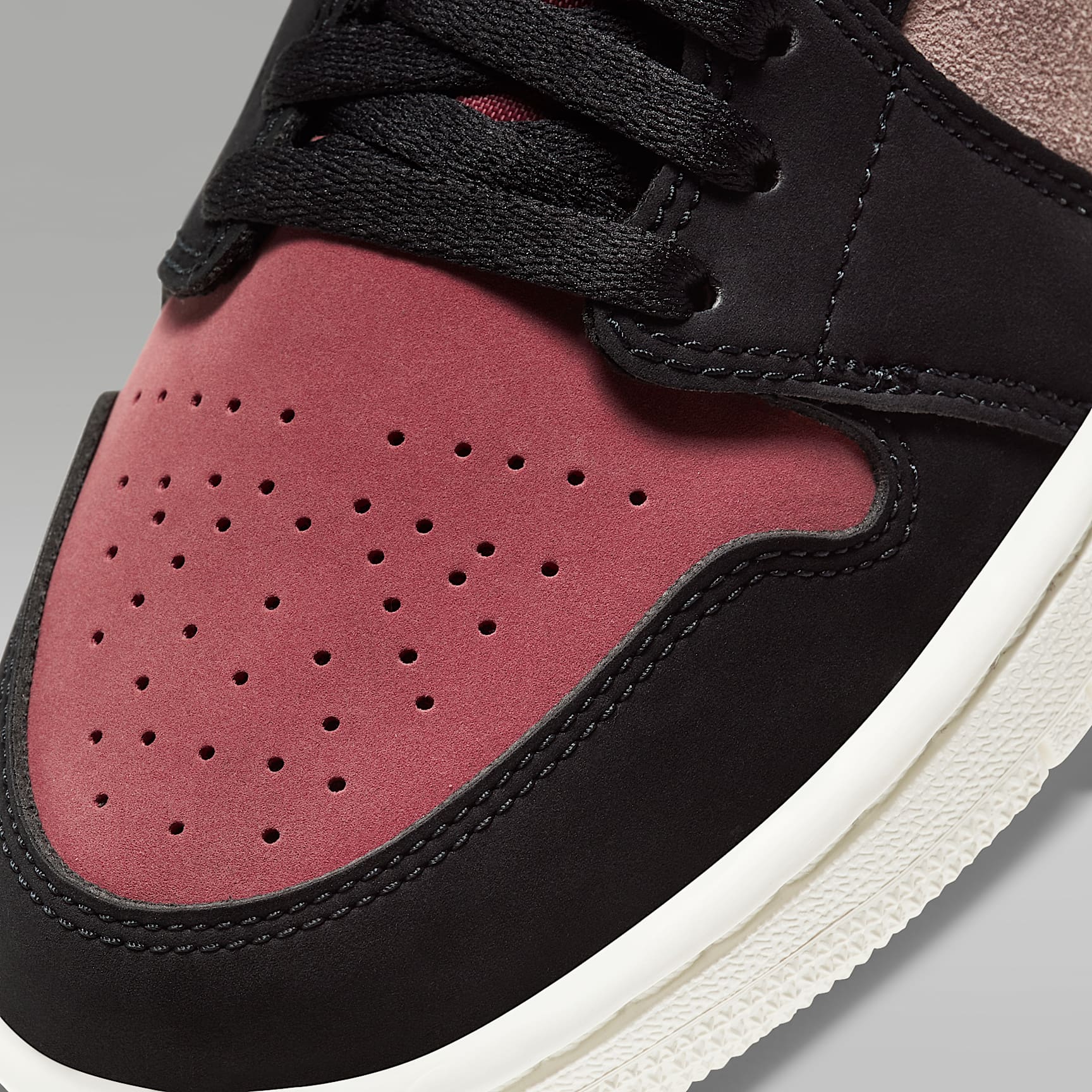 Air Jordan 1 Mid Schuh (Damen) – Particle Beige/Canyon Rust/Sail/Schwarz