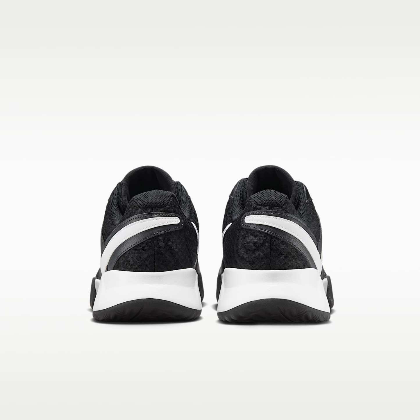 NikeCourt Lite 4 Herren-Tennisschuh für Sandplätze – Schwarz/Anthracite/Weiß