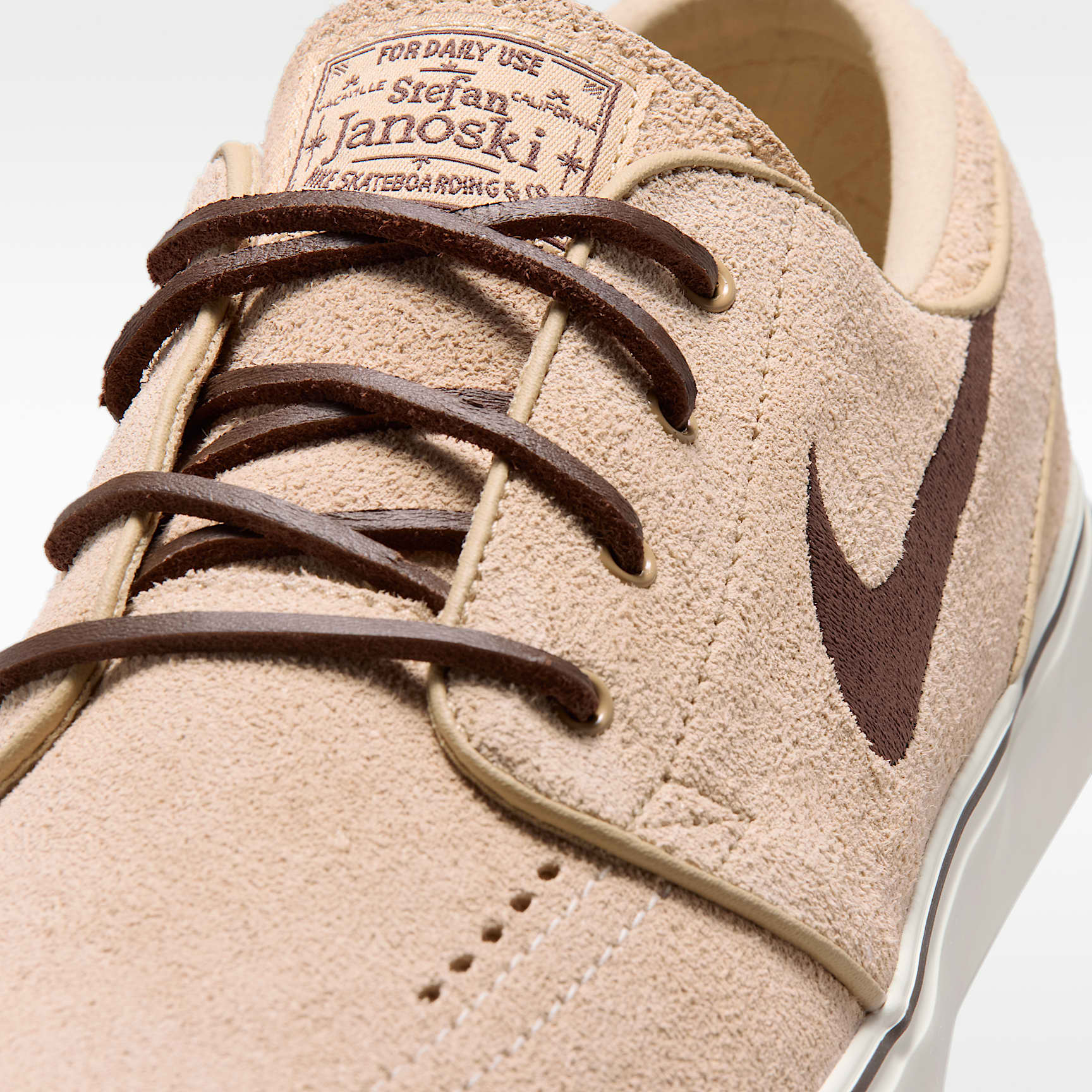 Nike SB Zoom Janoski OG+ Skateschuh – Linen/Sail/Light Chocolate
