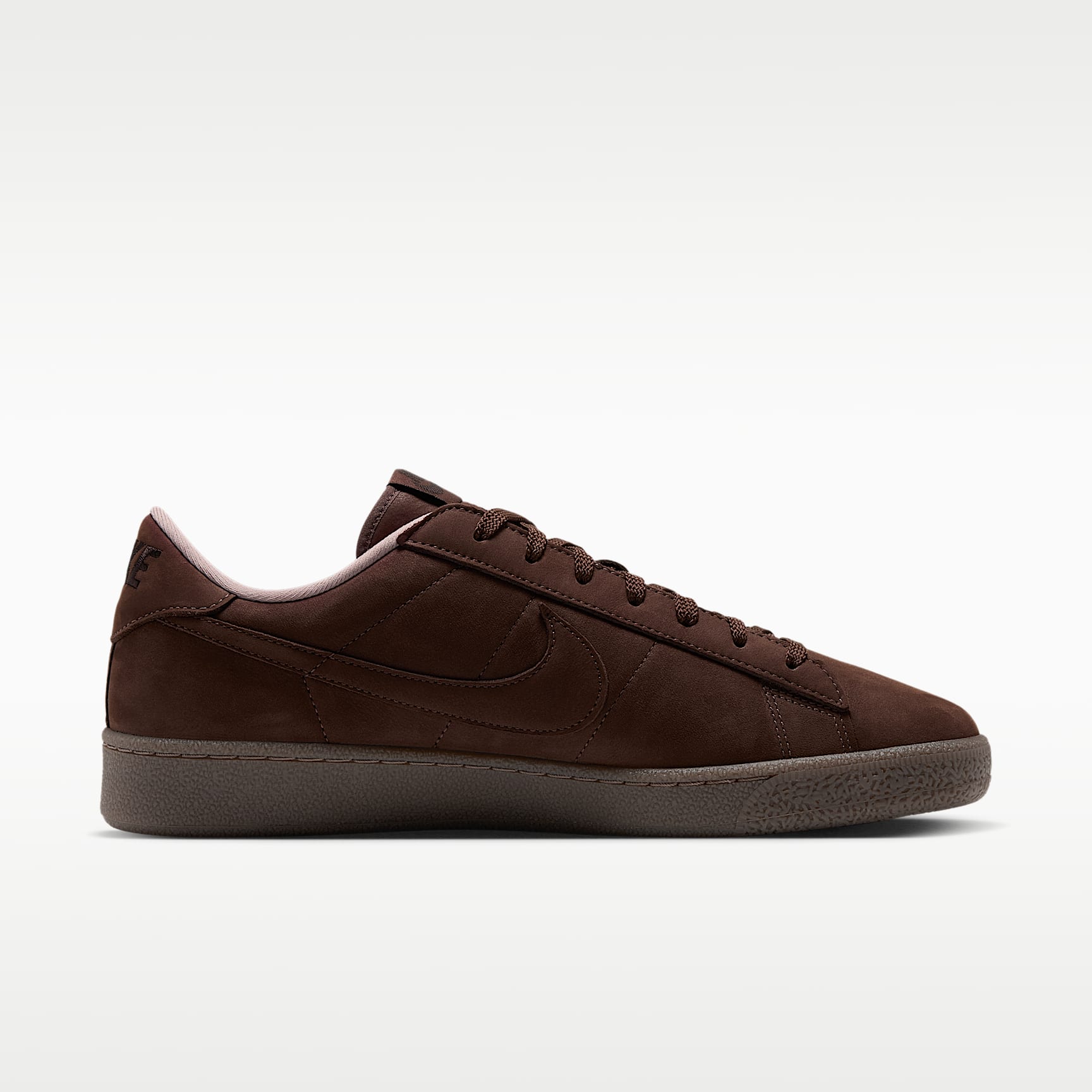 Nike Tennis Classic CS PRM Schuh – Light Chocolate/Gum Dark Brown/Shadow Brown/Light Chocolate