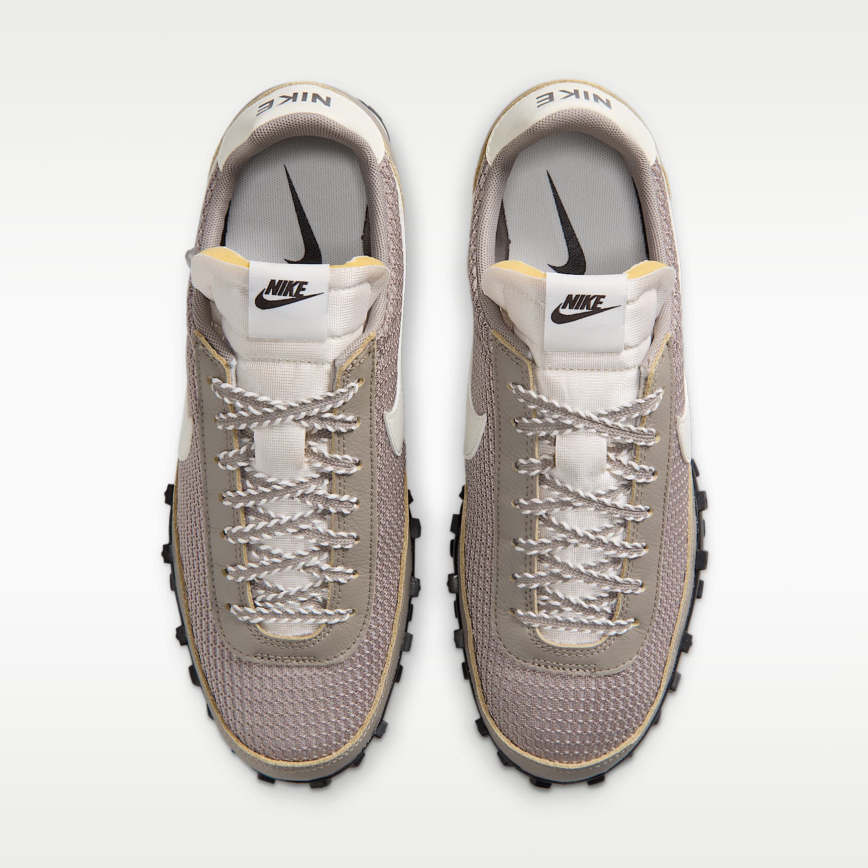 Nike Waffle Racer SE Herrenschuh – Moon Fossil/Shadow Brown/Coconut Milk/Sail