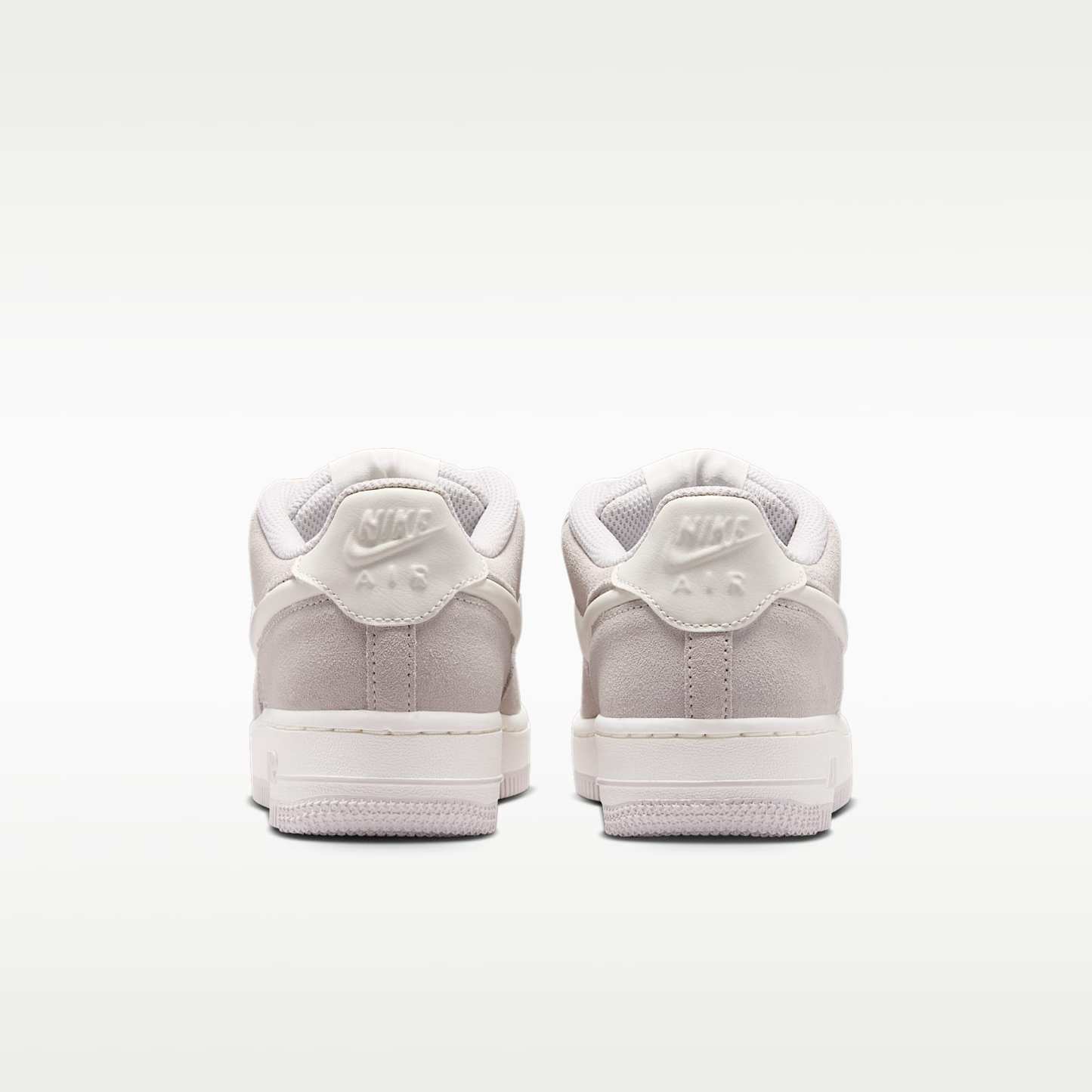 Nike Air Force 1 LV8 Schuh (ältere Kinder) – Vast Grey/Sail