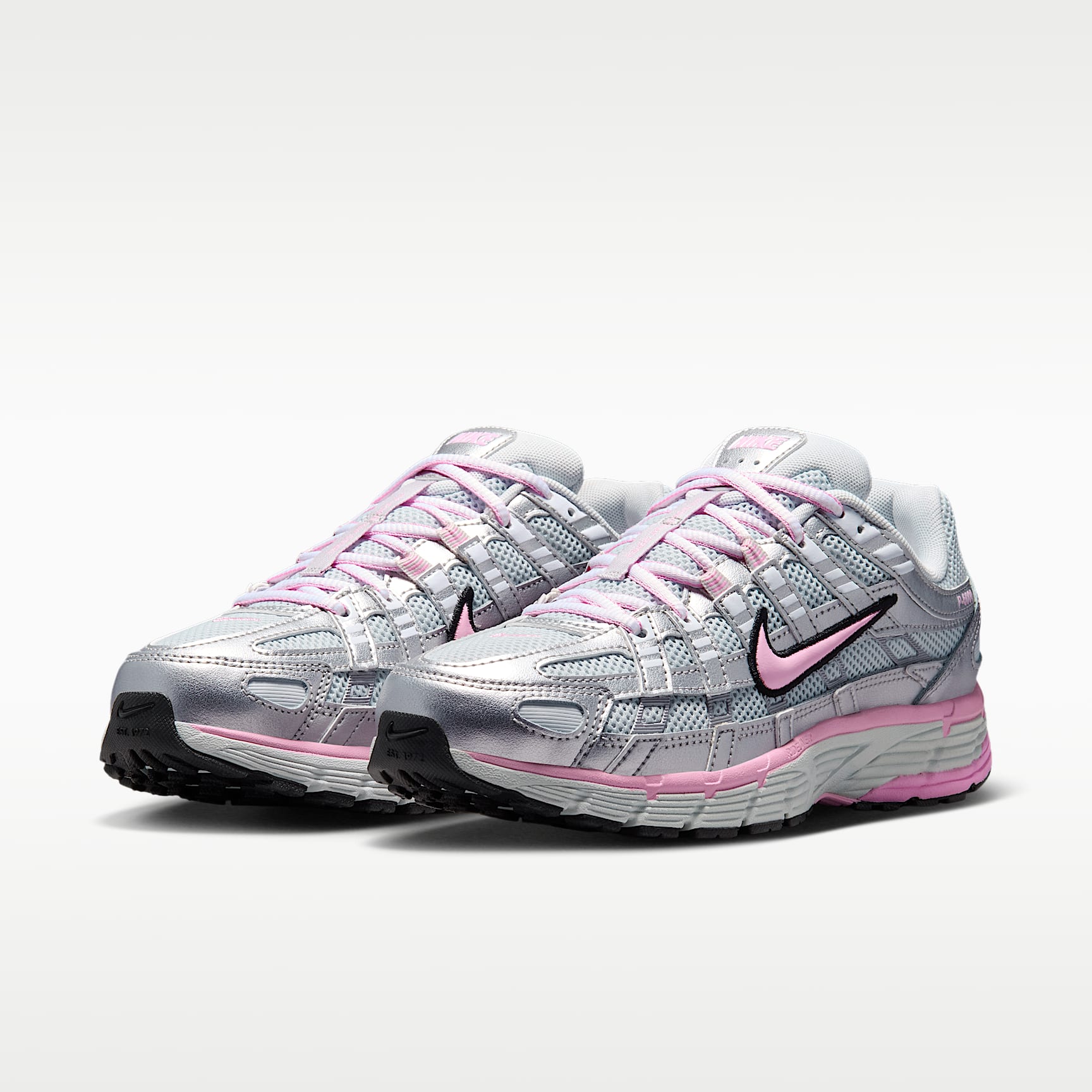 Nike P-6000 Schuh (Damen) – Pure Platinum/Metallic Silver/Schwarz/Pink Rise