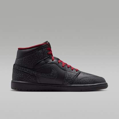 Air Jordan 1 Mid SE Schuh (Herren) – Schwarz/Schwarz/Tough Red