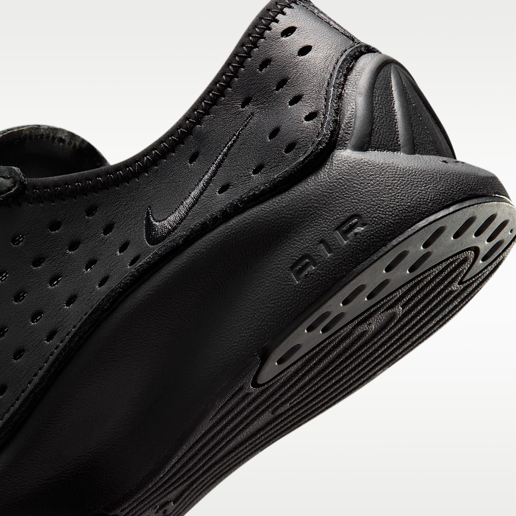 Nike Air Superfly Schuh (Damen) – Schwarz/Schwarz/Schwarz