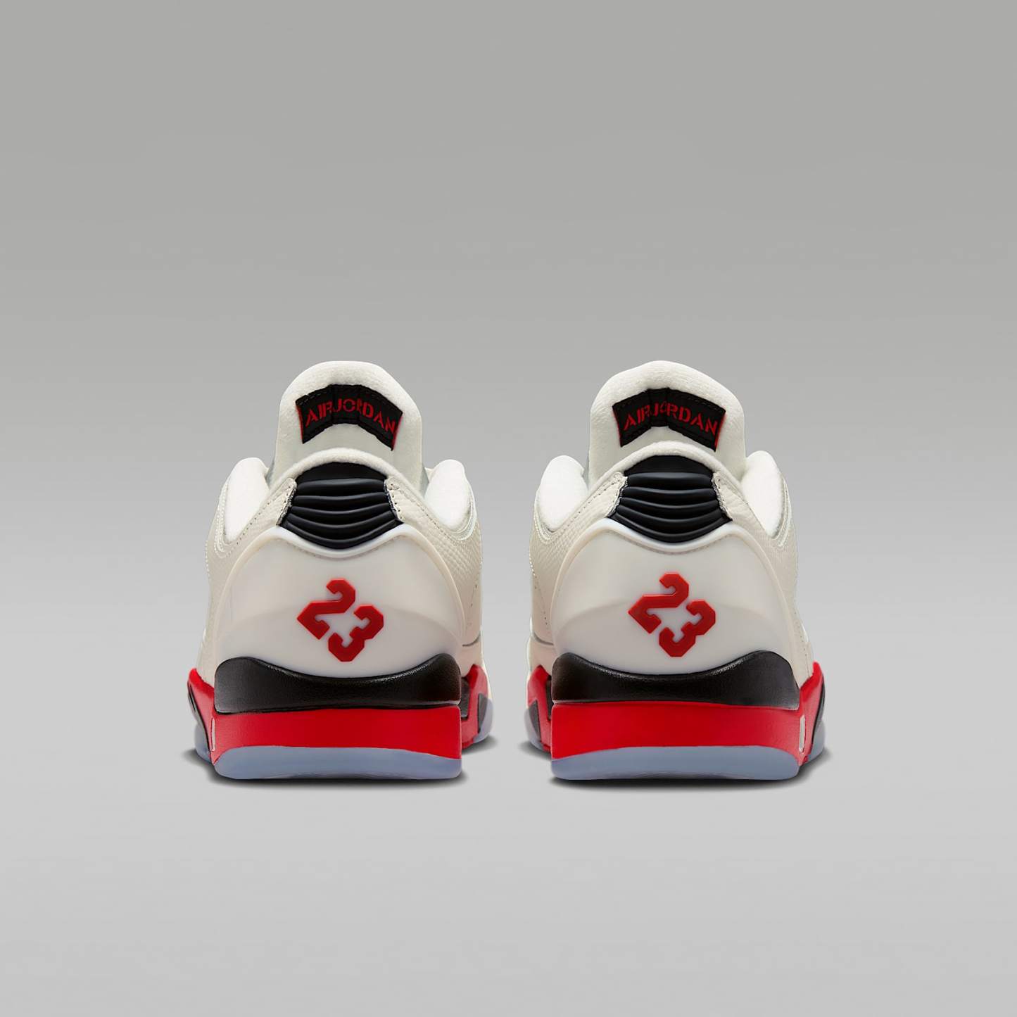 Jordan Sixty Plus Low Herrenschuh – Sail/Schwarz/Reflect Silver/Fire Red