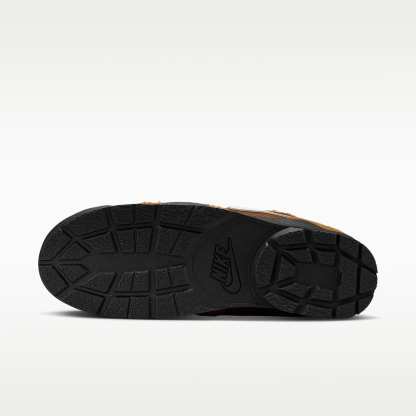 Baltoro x Stüssy Schuh (Herren) – Light British Tan/Schwarz/Weiß