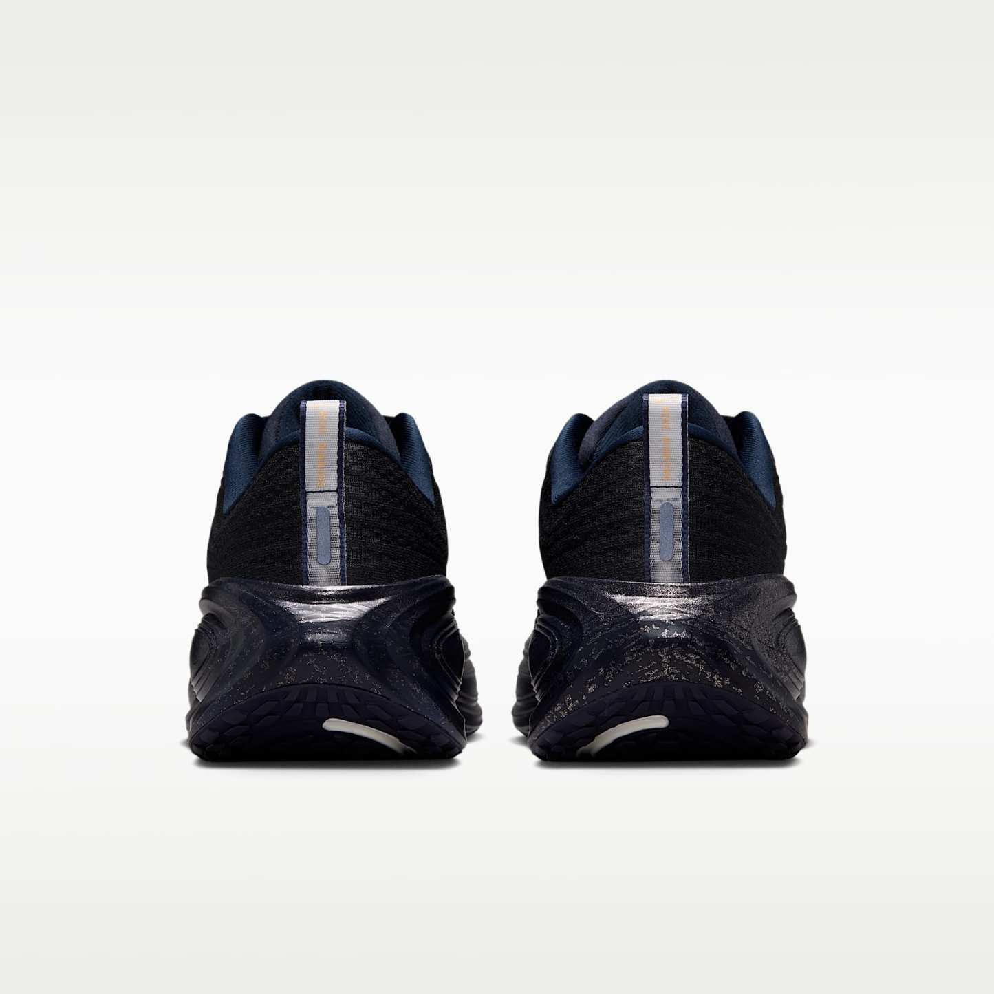 Nike Vomero Plus "Keely Hodgkinson" Straßenlaufschuh (Damen) – Pitch Blue/Blur/Blackened Blue/Schwarz