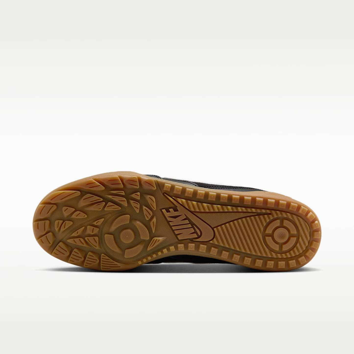 Nike Terra Manta Schuh (Herren) – Schwarz/Gum Light Brown/Weiß