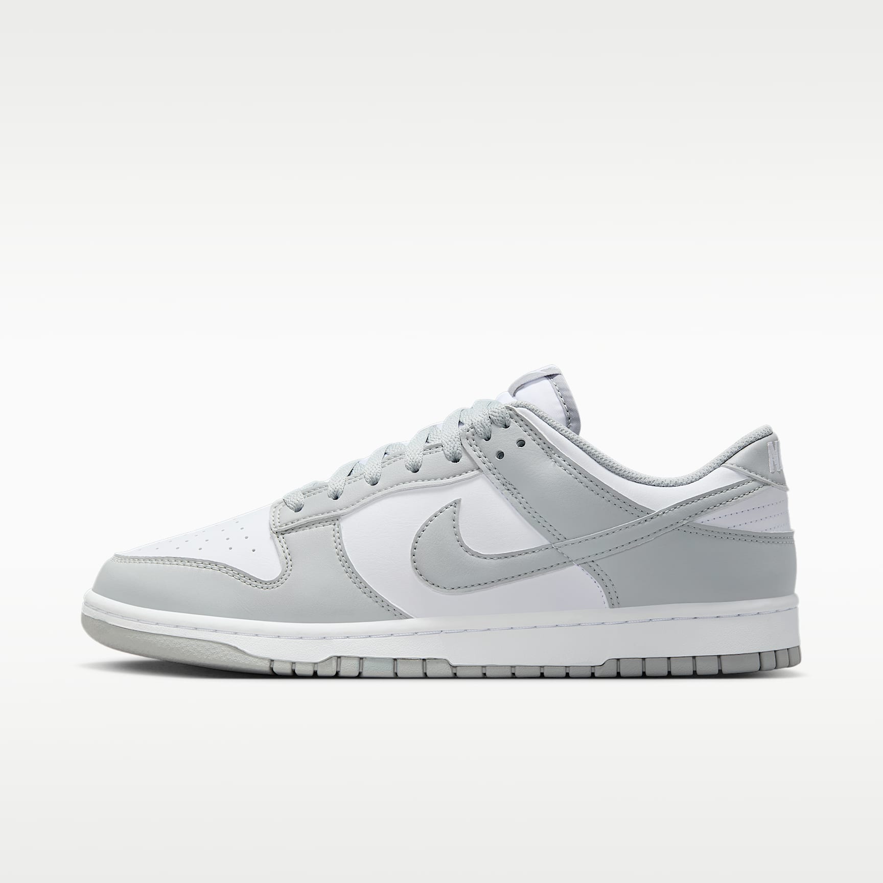 Nike Dunk Low Retro Herrenschuh – Weiß/Weiß/Light Smoke Grey