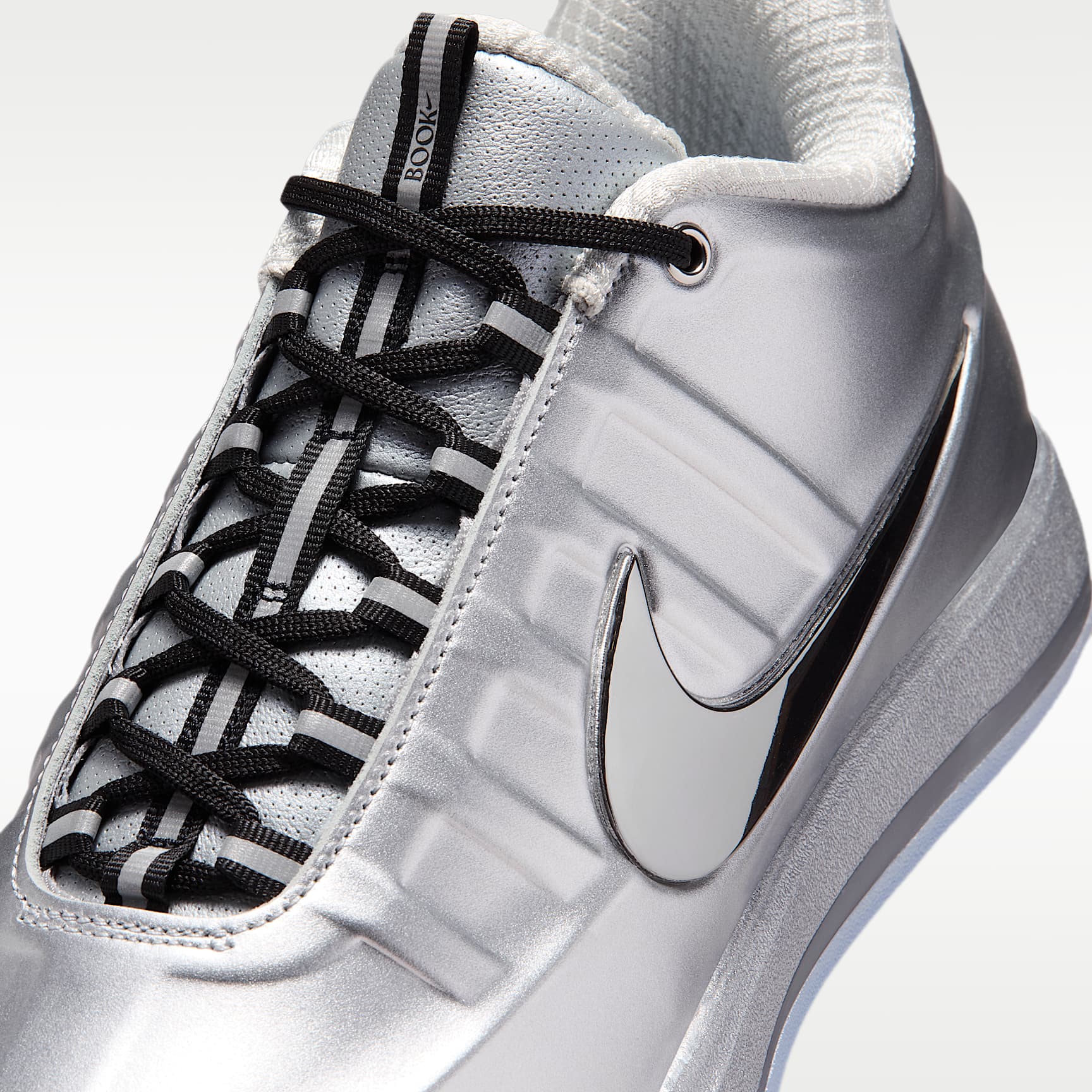 Book 2 "Sunburst" Basketballschuh – Metallic Silver/Schwarz/Metallic Silver