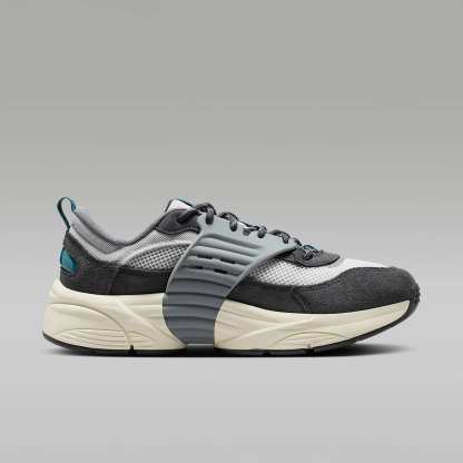 Jordan Trunner O/S Schuhe (Herren) – Photon Dust/Anthracite/Cool Grey/Ash Green