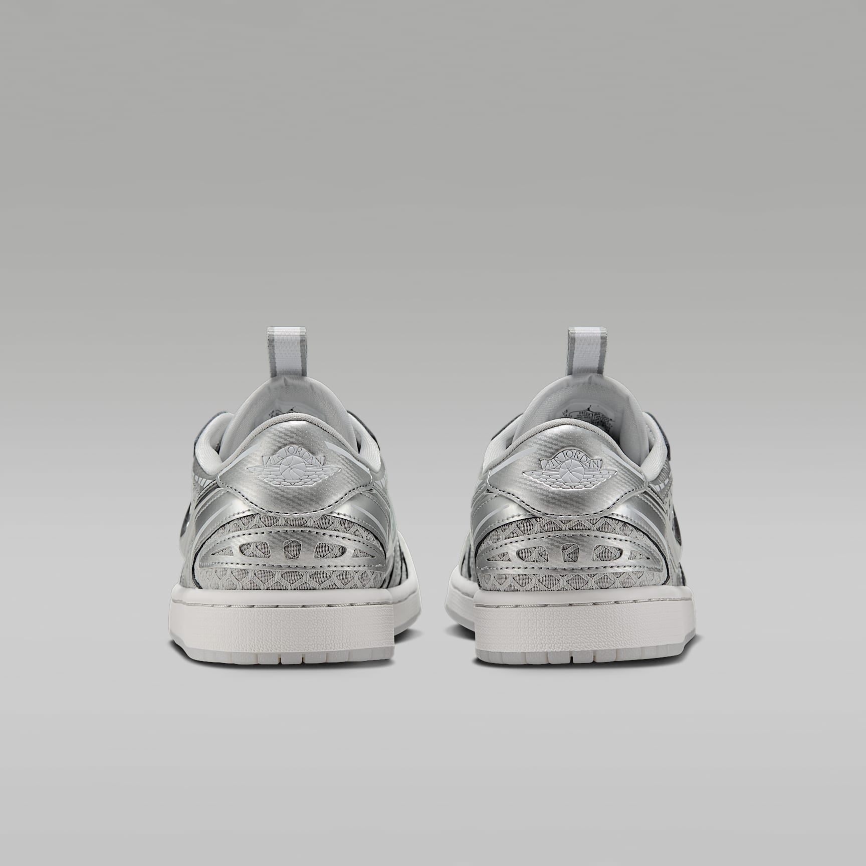 Air Jordan 1 Low Method of Make Schuh (Damen) – Neutral Grey/Weiß/Pewter Grey/Metallic Silver